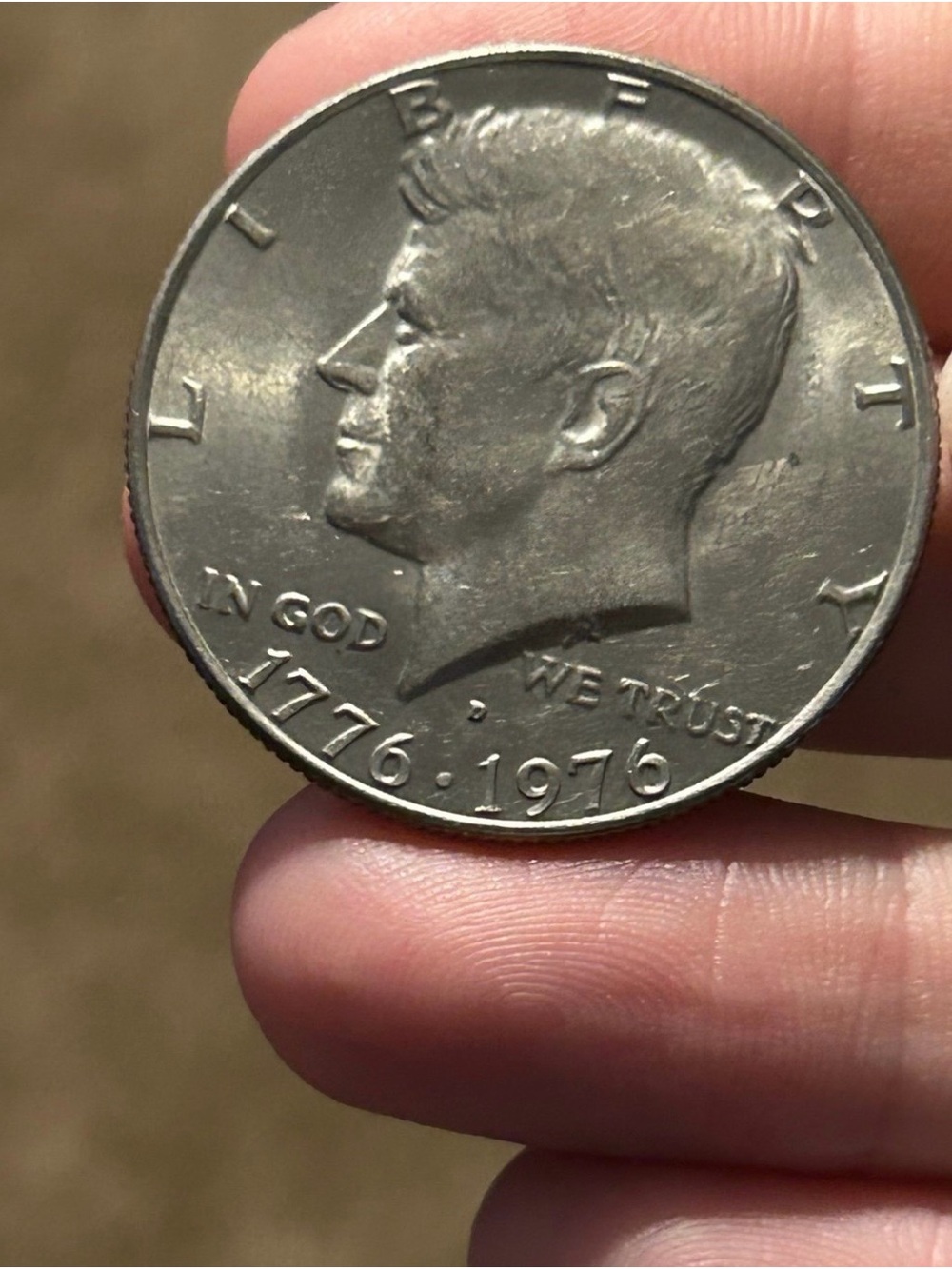 1976 Kennedy Commemorative Silver-Tone Half Dollar ERROR